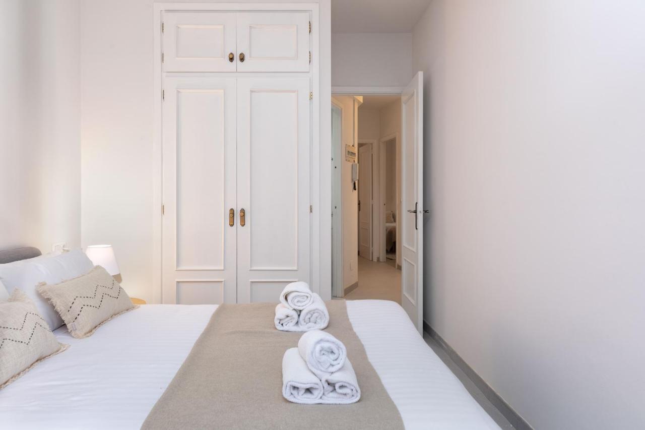 Flateli Cort Reial 10 Apartment Girona Exterior foto